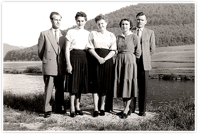 Betriebsausflug im Jahr 1956 nach Neckarsteinach.