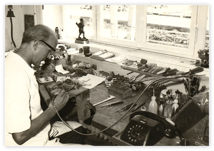 Jakob Müller in der Koziolwerkstatt in Michelstadt