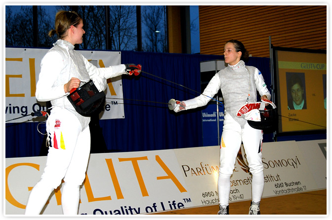 Carolin Golubytskyi (rechts) gewann im Finale gegen Martina Zacke vom SC Berlin.