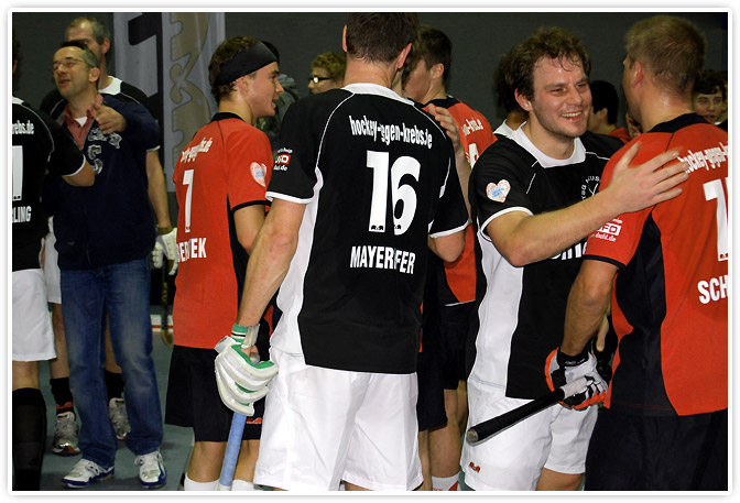 Hockey gegen Krebs
